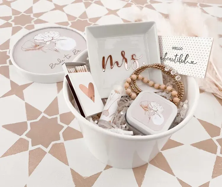 Bride To Be Gift Set