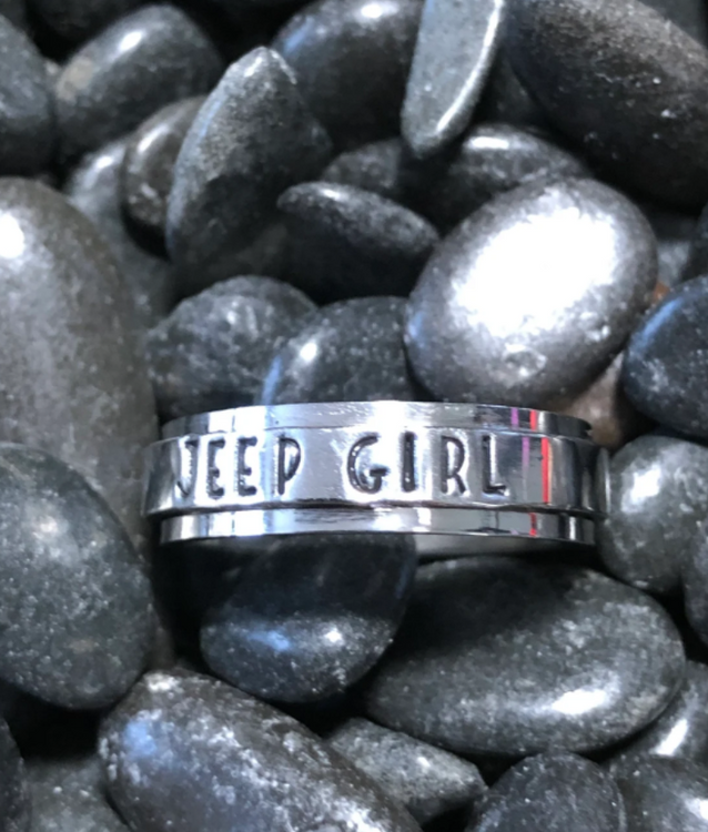 Jeep Girl Spinner Ring
