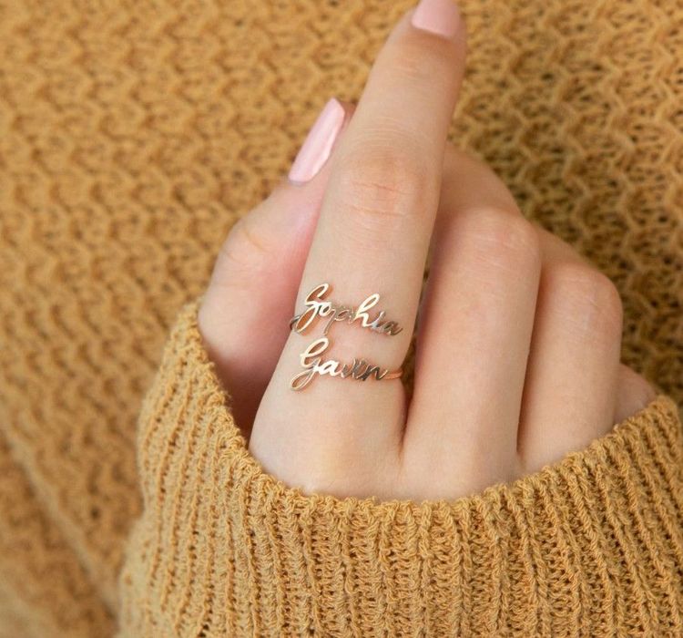 Double Name Ring