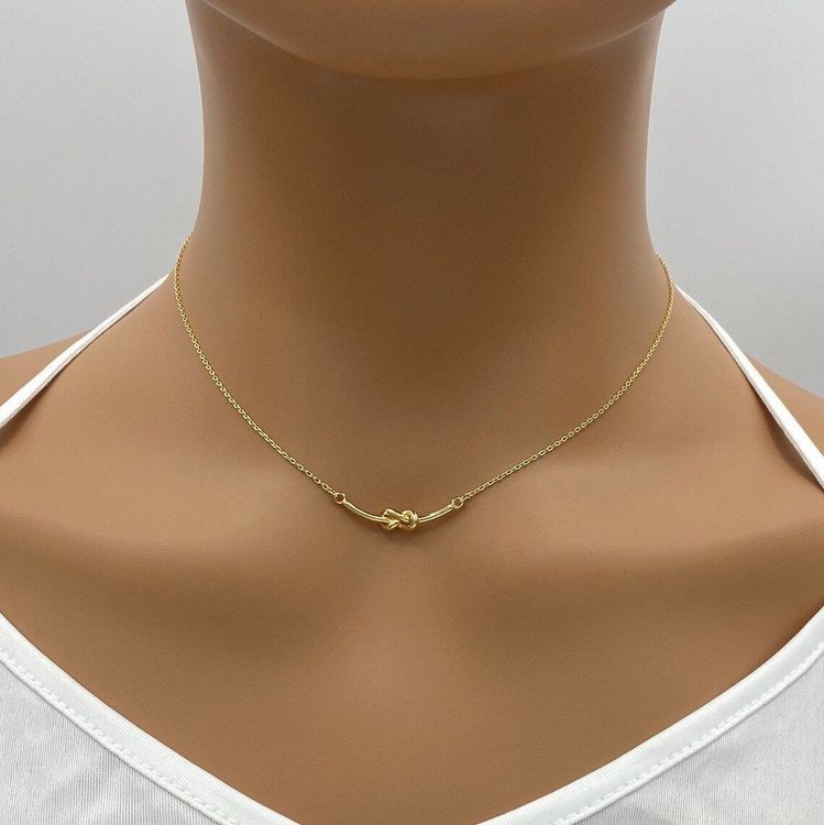 Dainty Sailors Knot Necklace