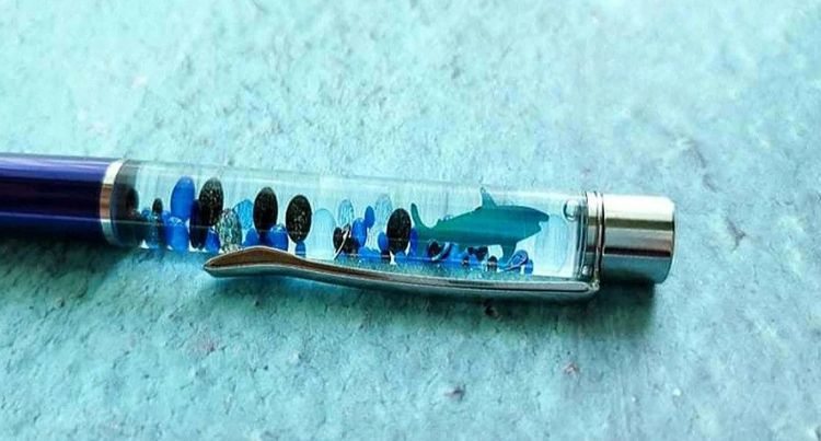 Shark Float Pen
