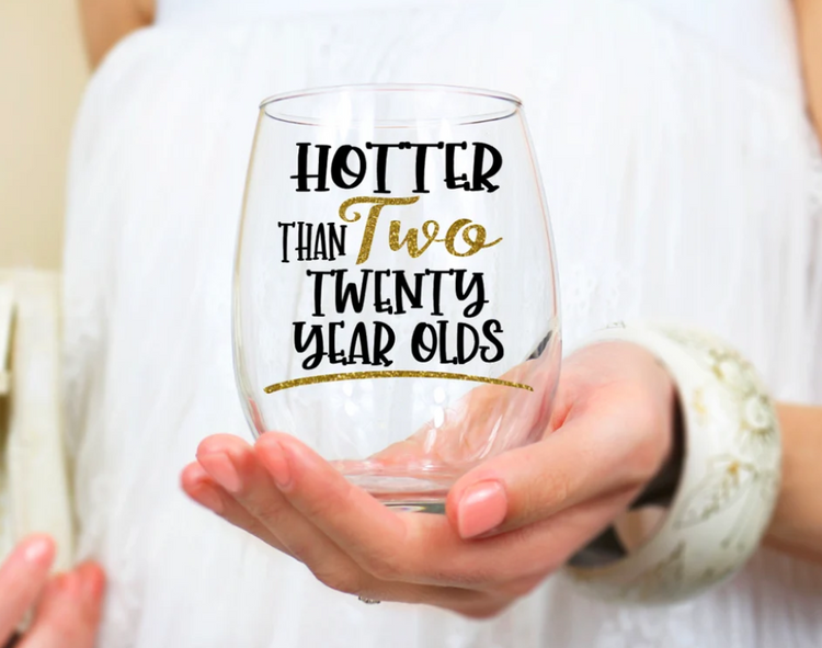 https://storage.googleapis.com/loveable.appspot.com/medium_wine_glasses_9b58a175ad/medium_wine_glasses_9b58a175ad.png