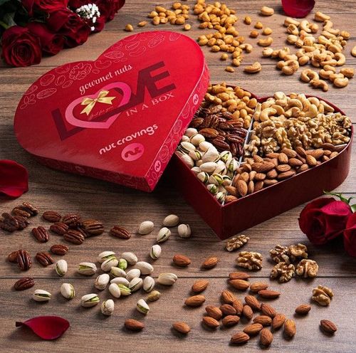 12 Healthy Alternatives To Traditional Valentine's Day Gift Ideas