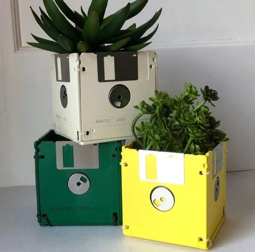 Floppy Disk Holder