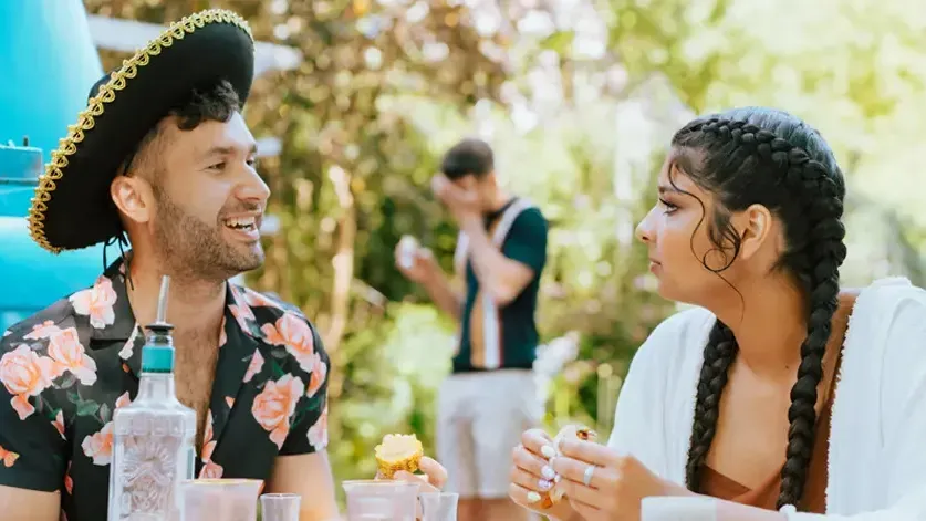 man experiencing dating in Mexico