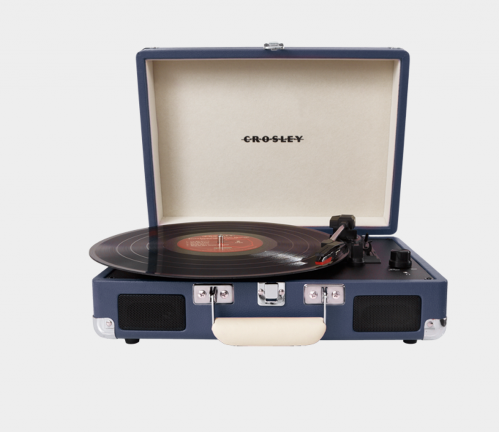 hipster off registry wedding gifts, hipster turntable