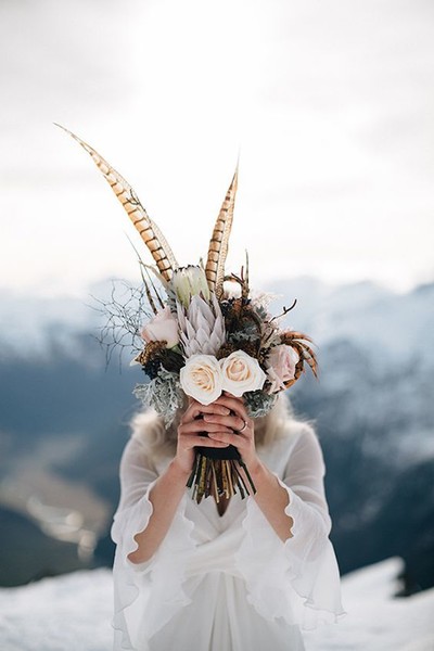 FeatherFlowers ; Stunning Statement Bouquets