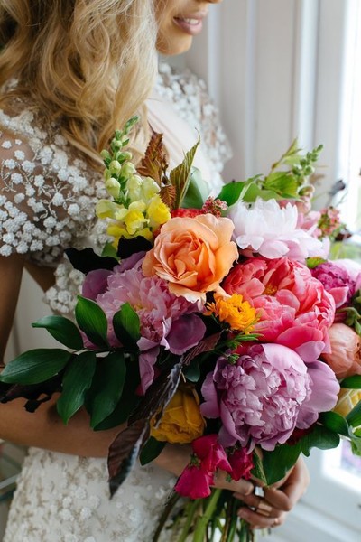 ColorfulPeonies; Stunning Statement Bouquets