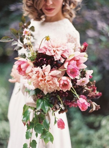 MaroonMoodFlowers; Stunning Statement Bouquets