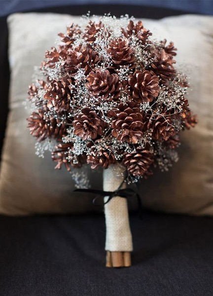 PaintedAcornsFlowers