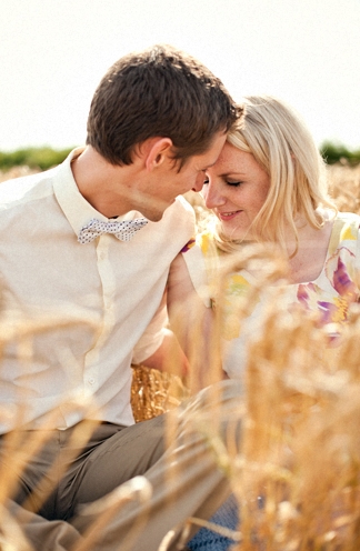Cute And Colourful Travel Themed Engagement Shoot Cute And Colourful Travel Themed Engagement Shoot