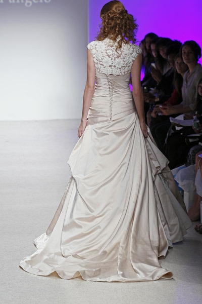 Alfred Angelo Sapphire 2013 Alfred Angelo Sapphire 2013
