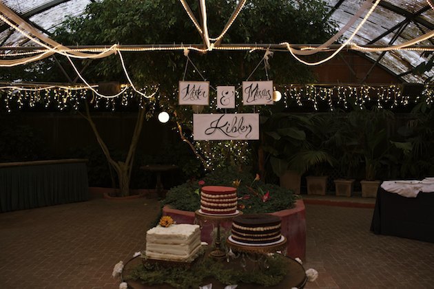 Retro Meets Rustic with a Quirky DIY Wedding Retro Meets Rustic with a Quirky DIY Wedding