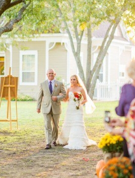 Outdoor Fall Wedding: Stacy + Brandon