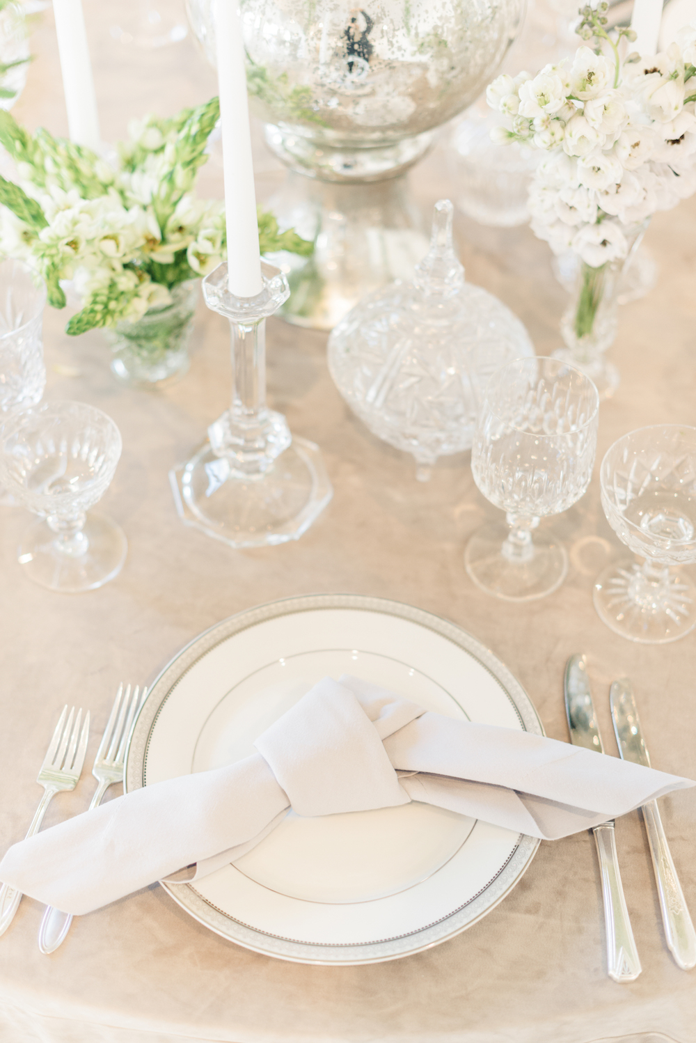 Modern and Romantic Wedding Inspiration Filled With Greenery