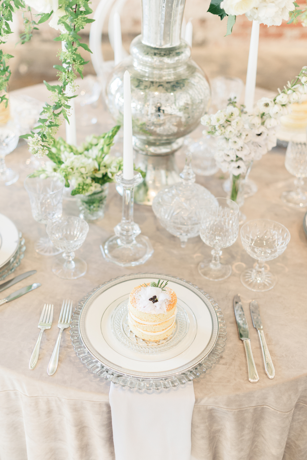 Modern and Romantic Wedding Inspiration Filled With Greenery