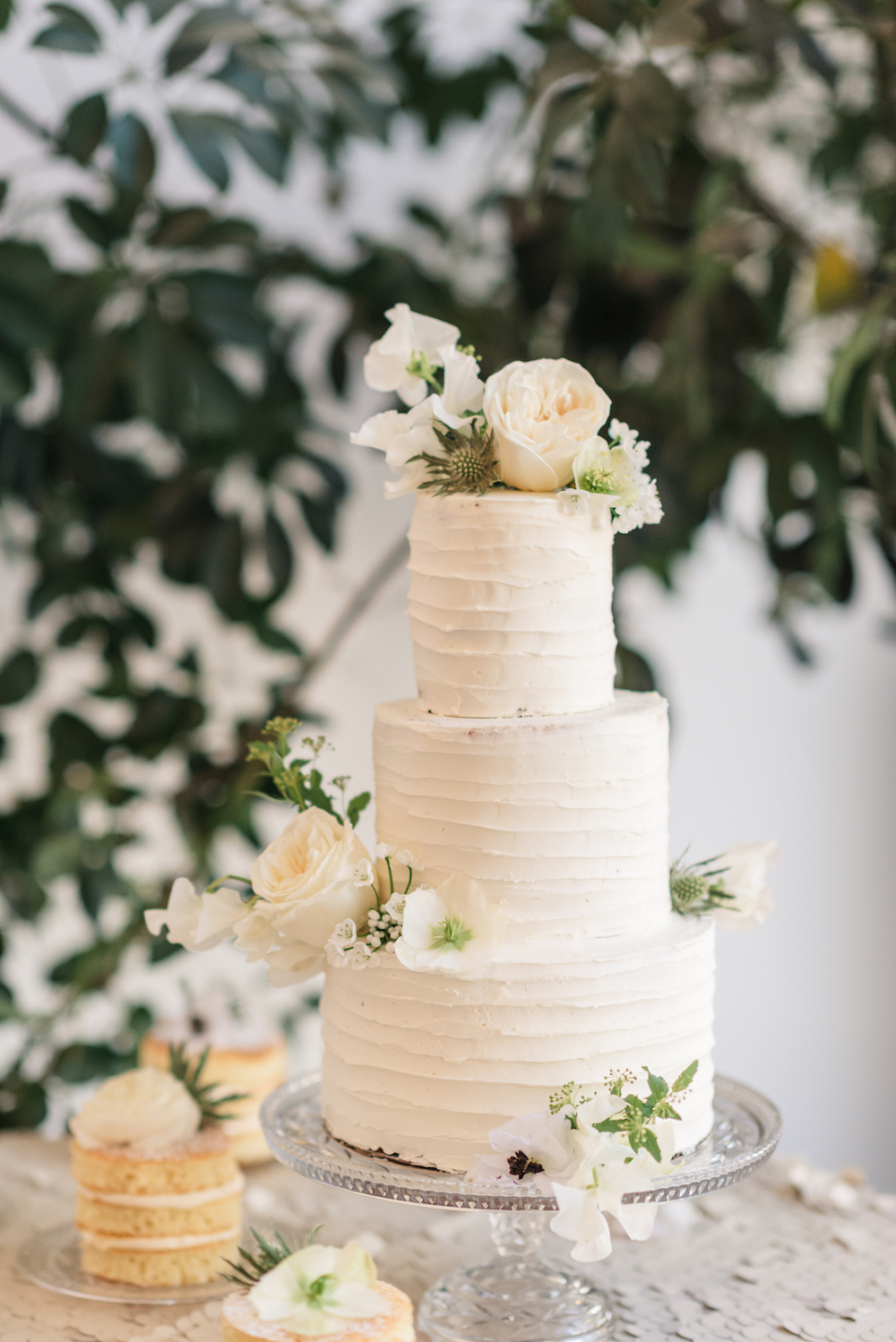 Modern and Romantic Wedding Inspiration Filled With Greenery