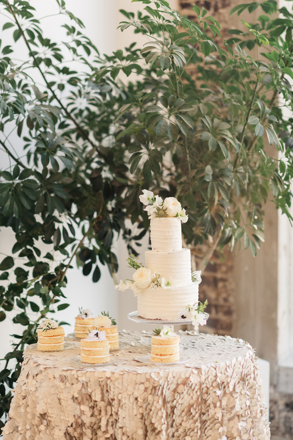 Modern and Romantic Wedding Inspiration Filled With Greenery