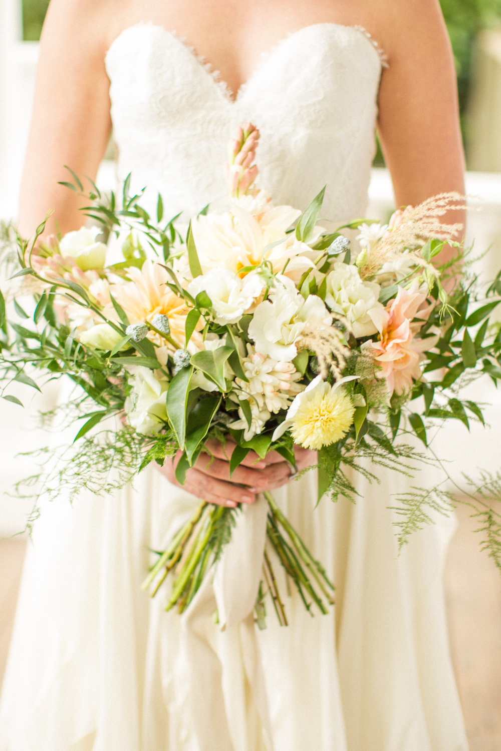 Cozy, Ethereal Wedding Inspiration at The General's Daughter, generals daughter wedding inspiration, wedding bouquet