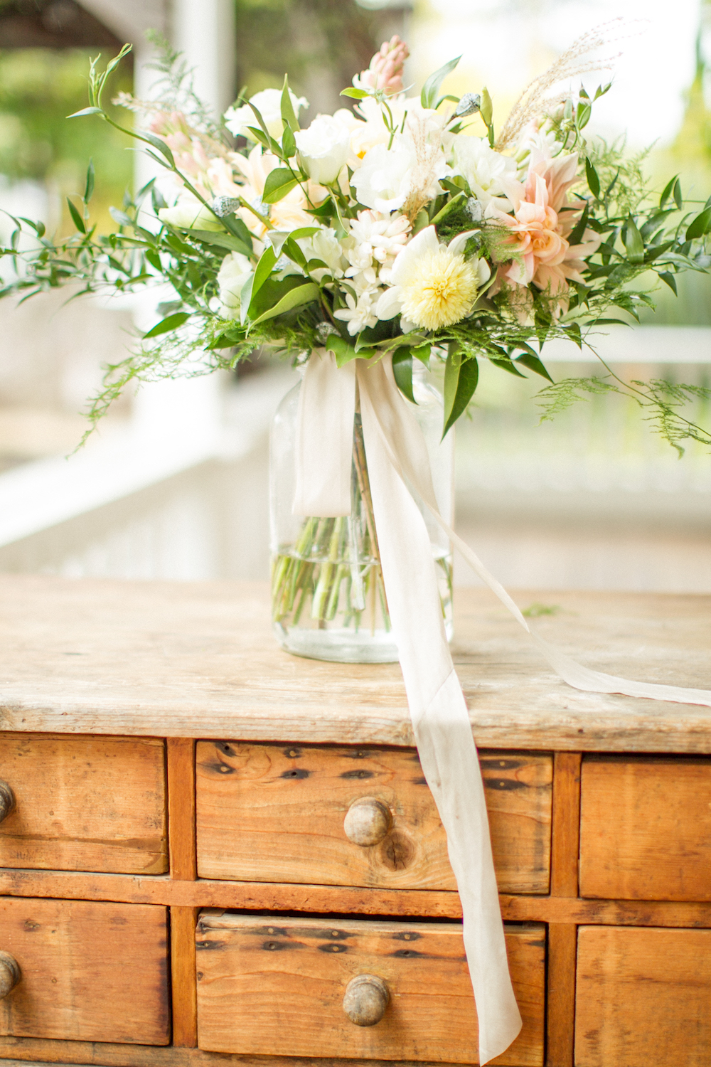 Cozy, Ethereal Wedding Inspiration at The General's Daughter, generals daughter wedding inspiration, rustic bouquet