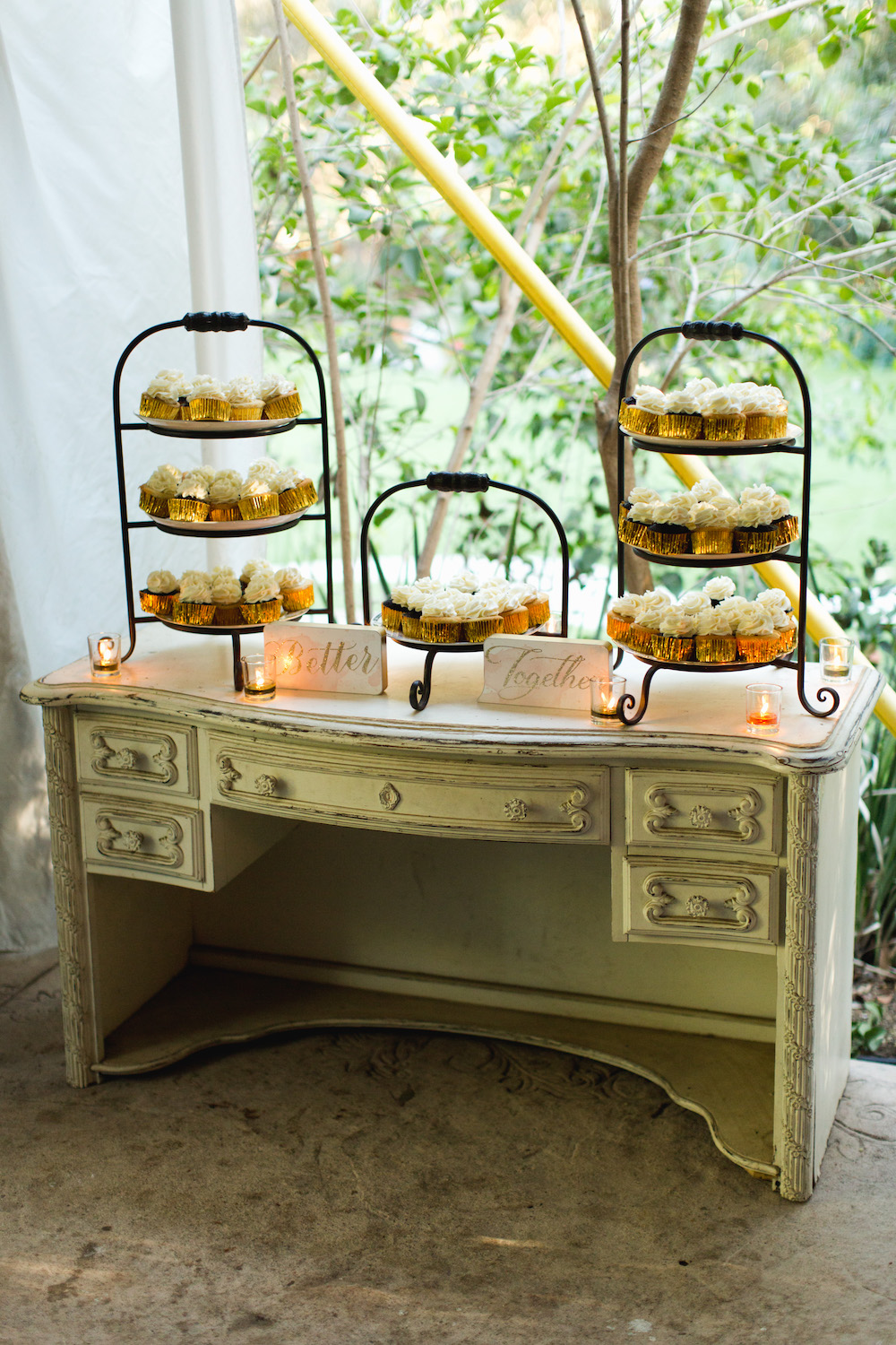 Wedding Cake Alternatives Roundup
