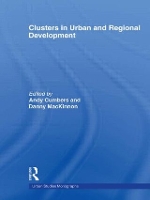 Book Cover for Clusters in Urban and Regional Development by Andrew Cumbers