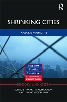 Book Cover for Shrinking Cities by Harry W. Richardson