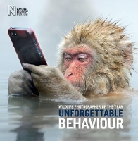 Book Cover for Wildlife Photographer of the Year: Unforgettable Behaviour by Natural History Museum