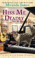 Book Cover for Hiss Me Deadly by Miranda James