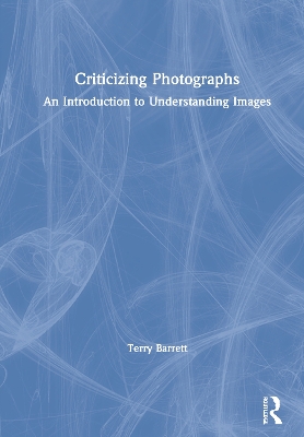 Criticizing Photographs