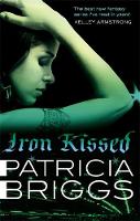 Book Cover for Iron Kissed by Patricia Briggs