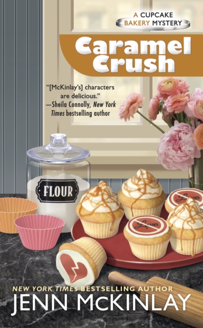 Book Cover for Caramel Crush by Jenn McKinlay