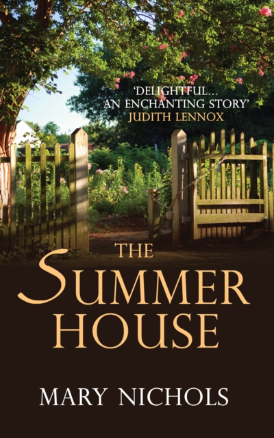 Book Cover for Summer House by Mary Nichols