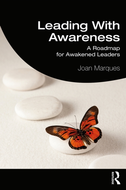 Book Cover for Leading With Awareness by Joan Marques