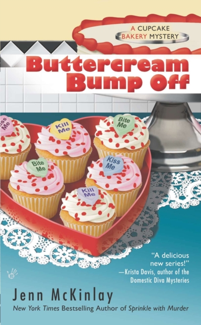 Book Cover for Buttercream Bump Off by Jenn McKinlay