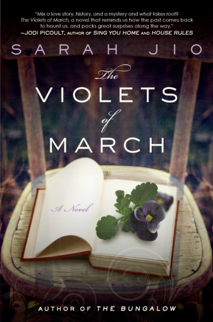 Book Cover for Violets of March by Sarah Jio
