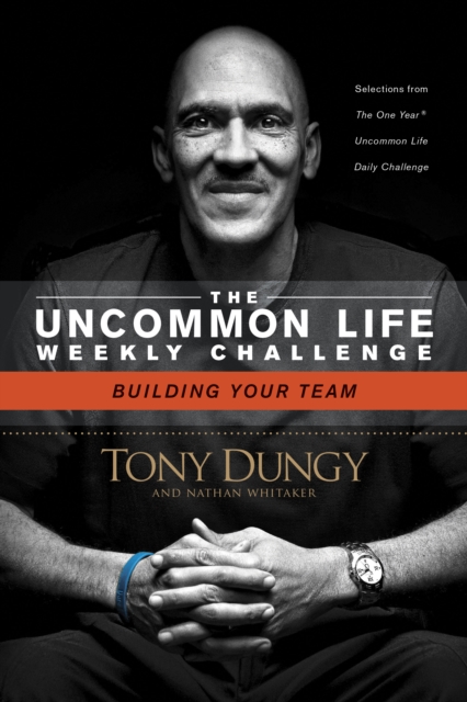 Book Cover for Building Your Team by Tony Dungy, Nathan Whitaker