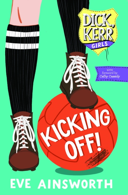 Book Cover for Kicking Off! by Eve Ainsworth