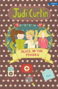 Book Cover for Alice in the Middle by Judi Curtin, Nicola Colton