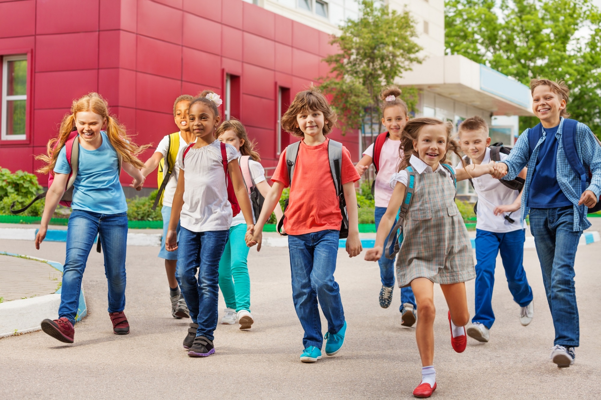 Best kids books for getting children walking for National Walking Month and Walk to School Week