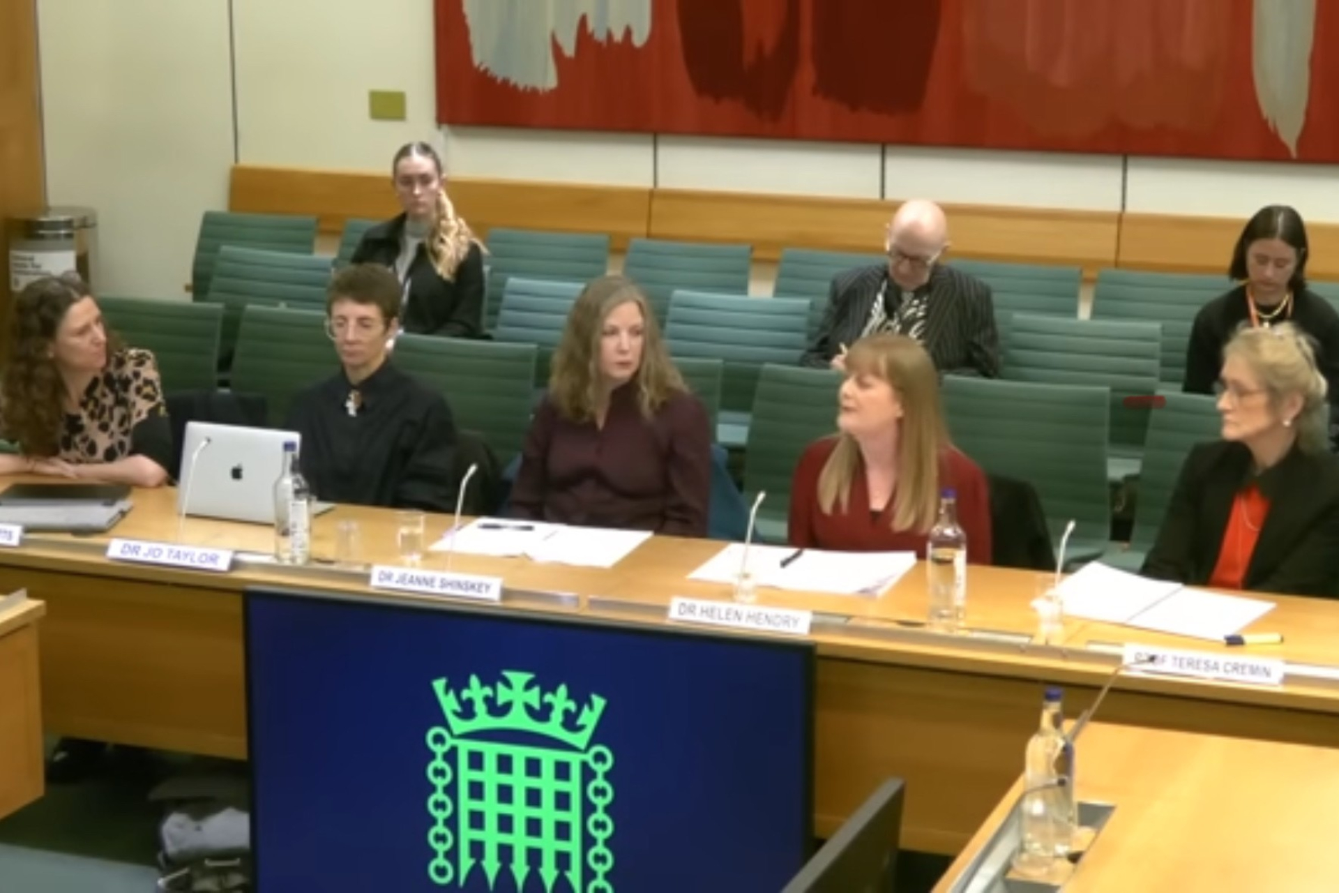 MPs Hear Evidence on Declining Reading for Pleasure - and What Experts Say Must Change