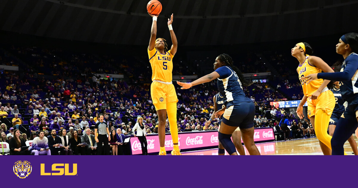 LSU vs Queens WBB