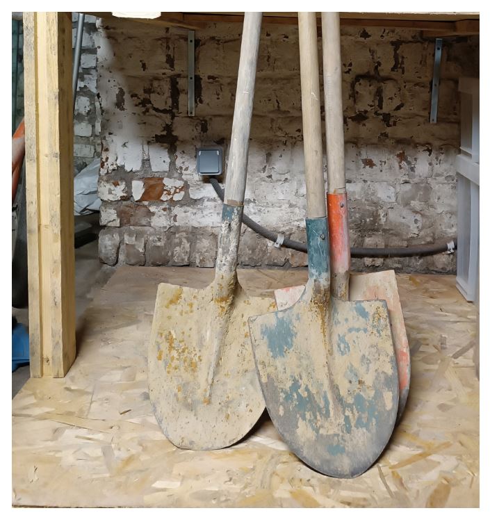 Lot de grandes pelles