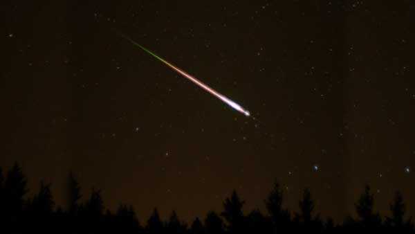 Fireball Meteors Are Very Bright.