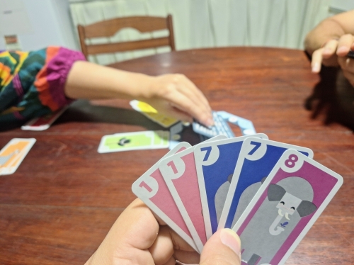 https://storage.googleapis.com/ludopedia-imagens-jogo/687f8_297285_m.jpg