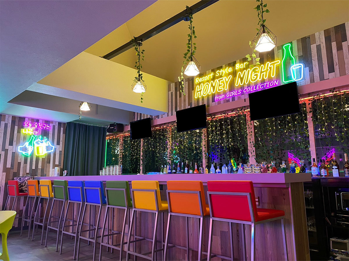 ハニーナイト【HONEY NIGHT】(姫路)の店内写真