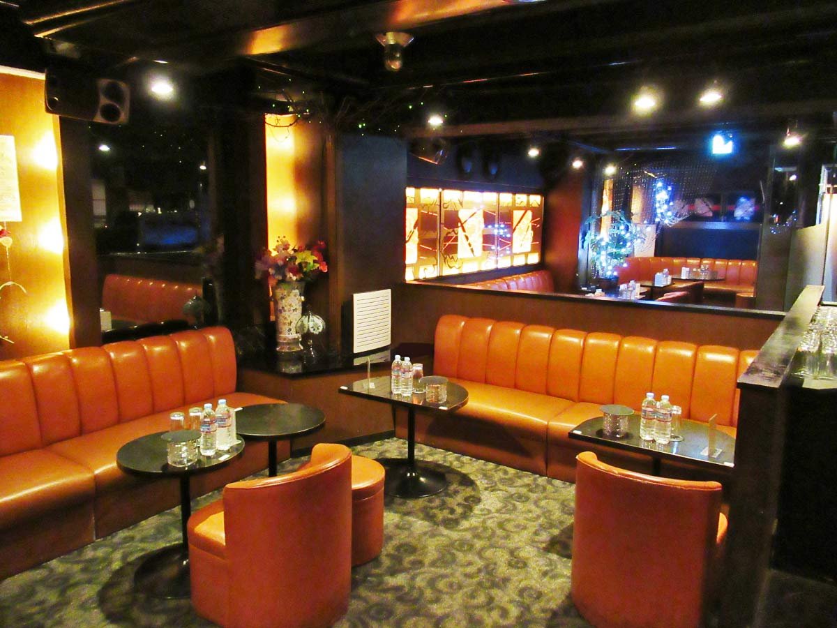 シルクロード【New Club Silk Road 】(柏)の店内写真