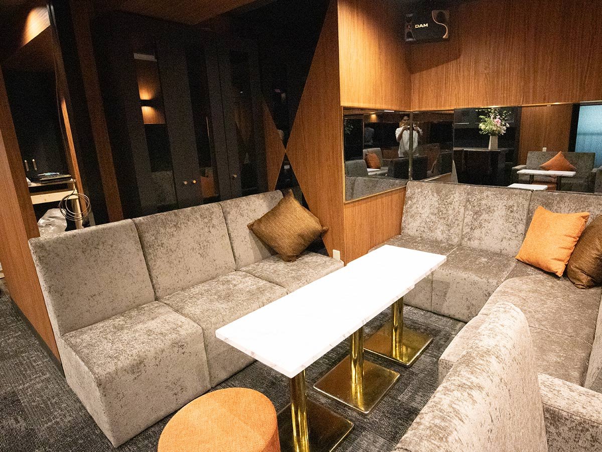 グランクリュ【GROUND CRU LOUNGE KANNAI】(関内)の店内写真