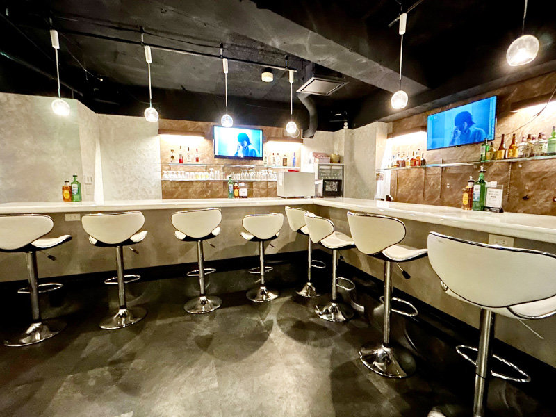 【Bar Wish】(四谷・神楽坂)の店内写真