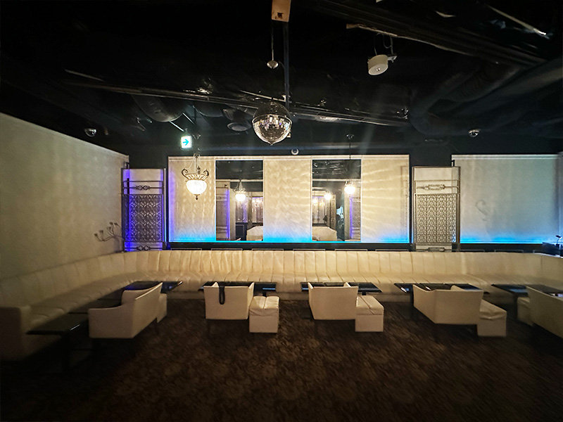 バクウ【CLUB BAKU】(関内)の店内写真